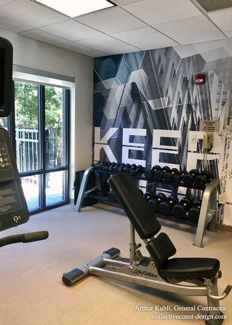 A modern installation of fitness equipmewntin including high-quality weight racks and trainng banches, were added as part of the renovation.